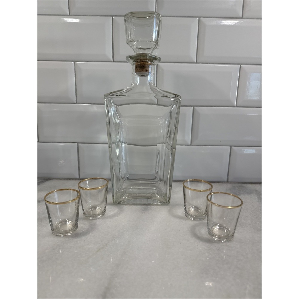 Vintage Square Clear‎ Whiskey Decanter With 4 Shot Glasses
